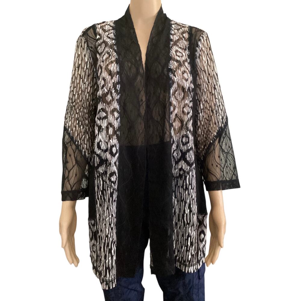 Chico’s Travelers Black White Abstract Geometric Animal Print Sheer‎ size 2/US L